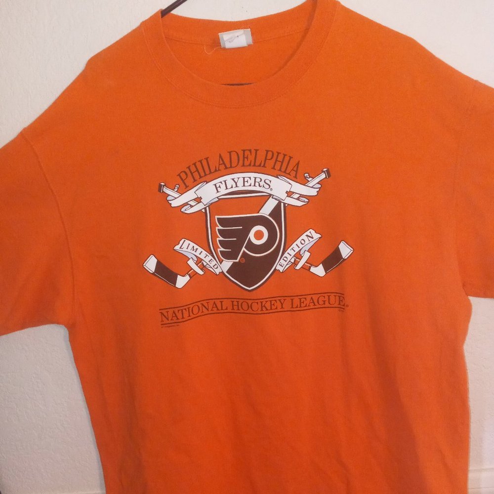 NHL LEE SPORTS  PHILA FLYERS MENS ORANGE TEE SHIRT SZ XL